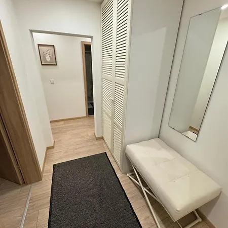 Moderne, Zentralgelegene 2 Zimmer Wohnung Nuremberg Exterior photo