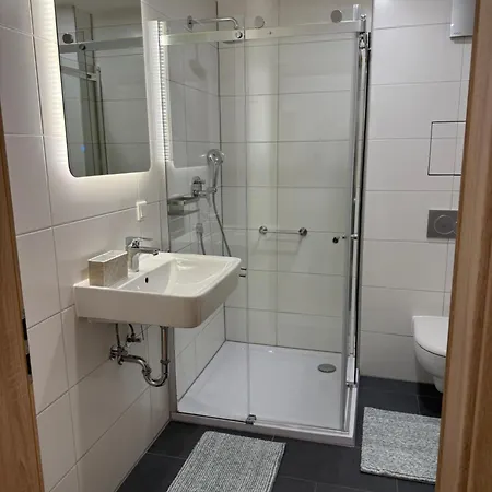 Moderne, Zentralgelegene 2 Zimmer Wohnung Nuremberg Exterior photo